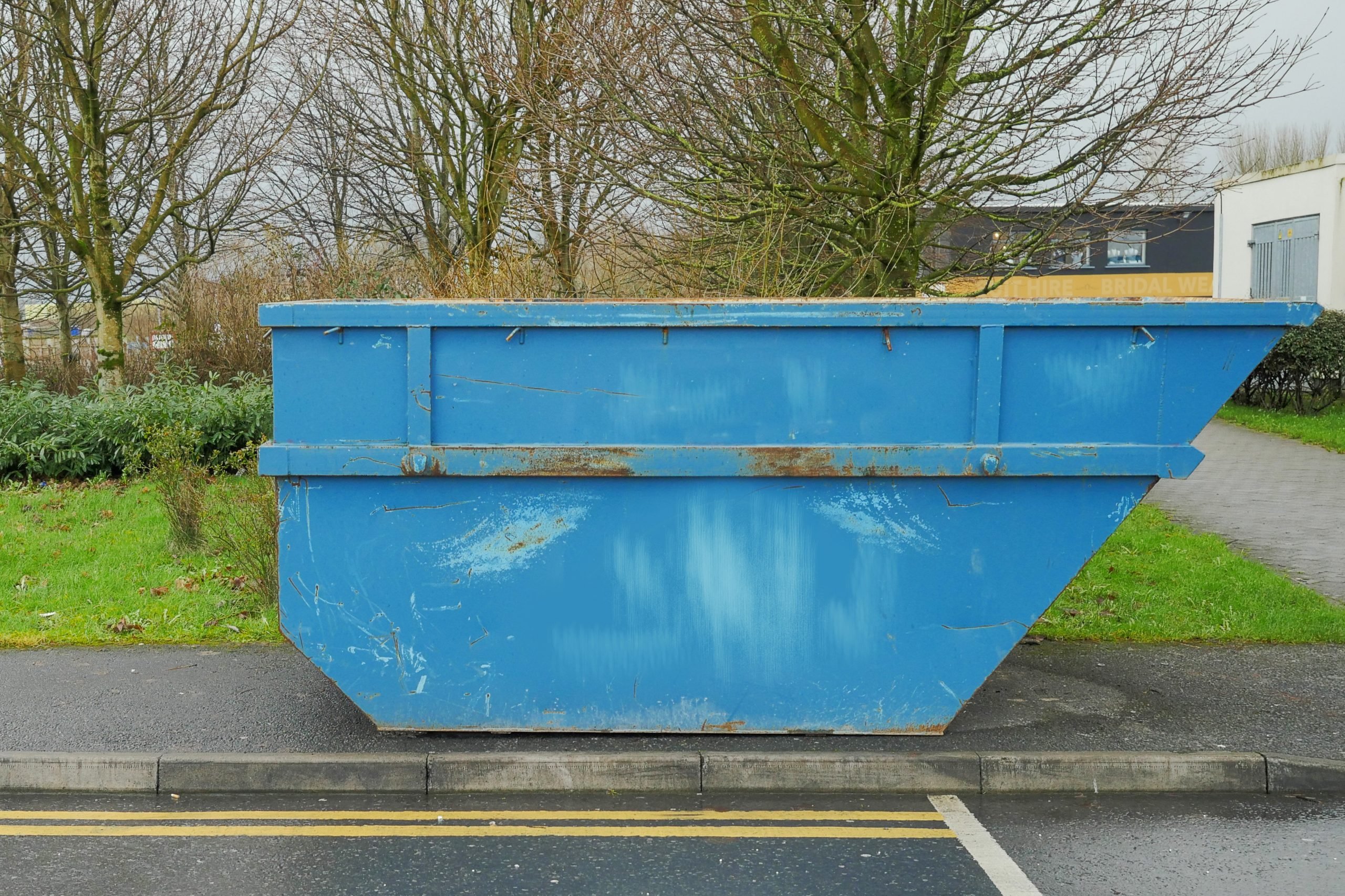 skip on the street in Oxford